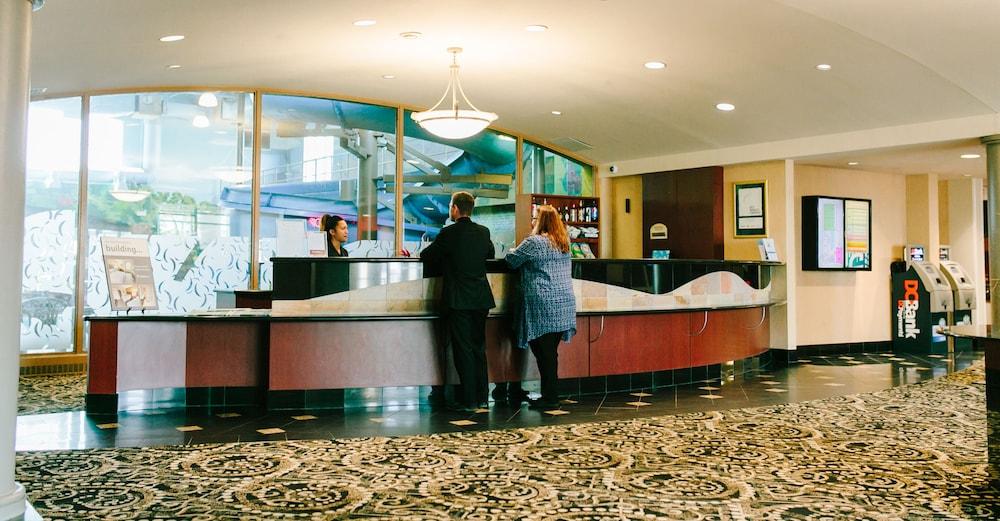 Victoria Inn Hotel And Convention Center Winnipeg Exterior photo